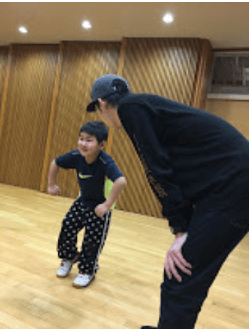And we!!ロックダンス